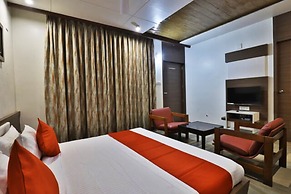 Gir Athiz Resort With Swimming Pool