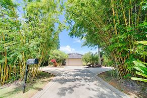 Mauna Pua - A Four Bedroom Vacation Rental Home by RedAwning