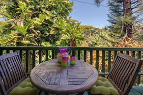 Kehena Treetop 1 Bedroom Home by RedAwning