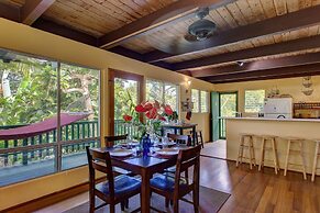 Kehena Treetop 1 Bedroom Home by RedAwning