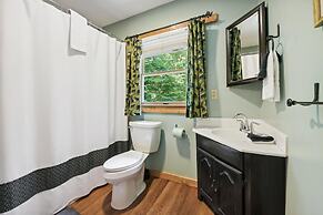 Emory House 8 Bedroom Cabin by RedAwning