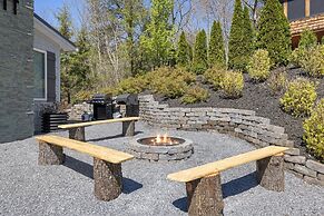 Emory House 8 Bedroom Cabin by RedAwning