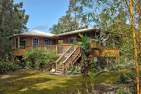 Peace Of Paradise 1 Bedroom Cabin by RedAwning