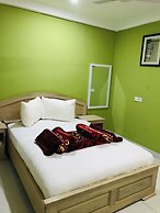 Menyinda Hotel and Restaurant