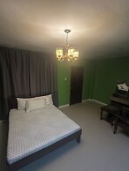 Rozay Travellers Inn