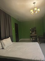 Rozay Travellers Inn