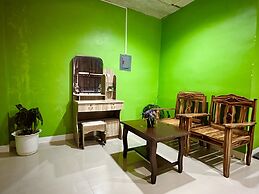 Rozay Travellers Inn