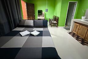 Rozay Travellers Inn