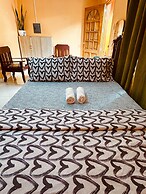 Rozay Travellers Inn