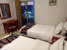 Seven Days Hotel