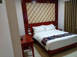 Seven Days Hotel