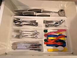 Sky Cabin Apartments