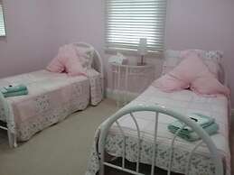 Langley Cottage B & B