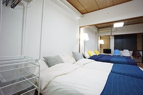 Terry's Apartment Namba South II H06P