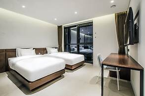 Hotel The Castle Jamsil