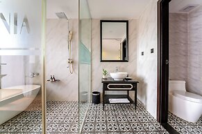 Athenia Boutique Hotel & Spa