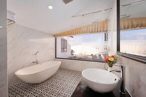 Athenia Boutique Hotel & Spa