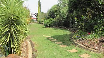 Bristol Hill Motor Inn