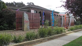 Bristol Hill Motor Inn