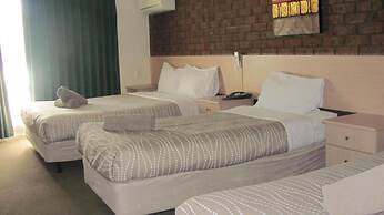 Bristol Hill Motor Inn