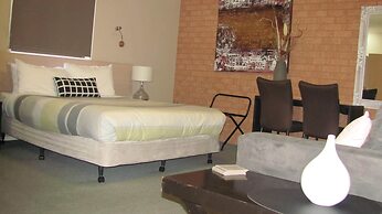 Bristol Hill Motor Inn