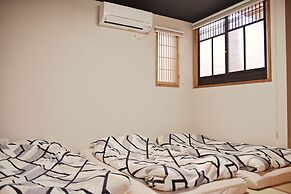 Kyoto Machiya Saikyo-Inn