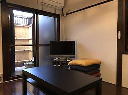 Tsukisocho Apartment