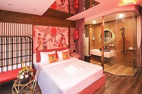 Eros Hotel - Love Hotel