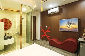 Eros Hotel - Love Hotel