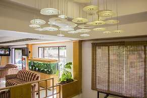 Royal Regency Lifotel by Crossway