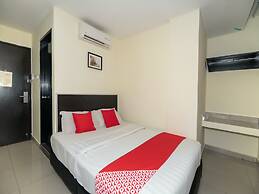 OYO 89965 Stay Inn Ii