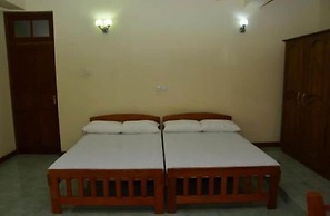 Hotel Mandakini