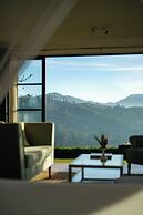 Camellia Hills