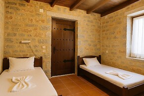 Lalloudes Mani Hotel