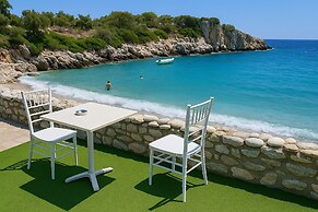 Lalloudes Mani Hotel