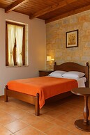 Lalloudes Mani Hotel