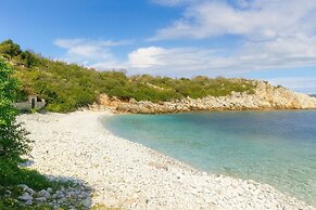 Lalloudes Mani Hotel