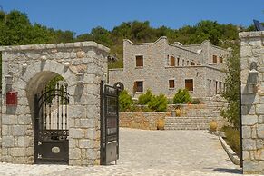 Lalloudes Mani Hotel