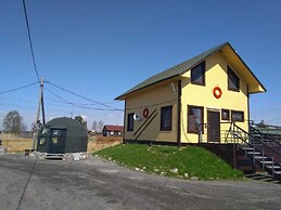 Yakornaya Houses