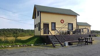 Yakornaya Houses