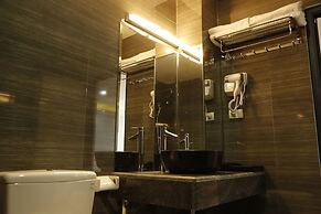 Bao Ngoc Diamond Hotel