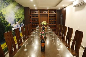 Bao Ngoc Diamond Hotel