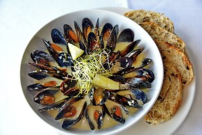 The Shark Bay Boutique Hotel & Spa