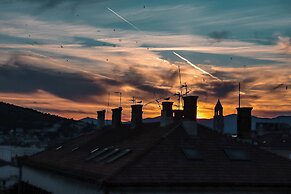 City Center Sunset Penthouse