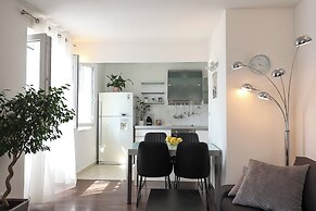 City Center Sunset Penthouse