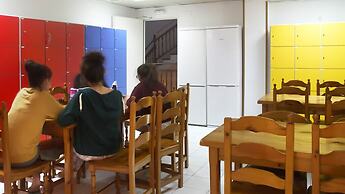 Résidencia Universitària Pare Claret - Hostel