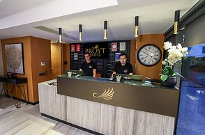 Broyt Hotel
