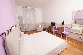 Florian Rooms