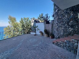 L'Incanto Restaurant & Suites