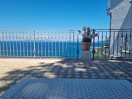 L'Incanto Restaurant & Suites